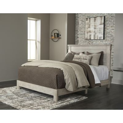 Hollentown Queen Panel Bed