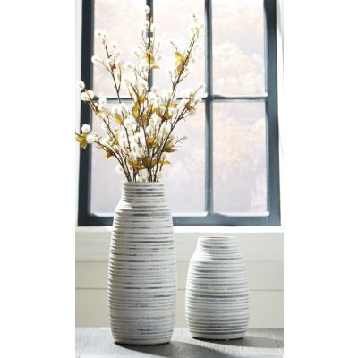 Donaver Small Ceramic Vase